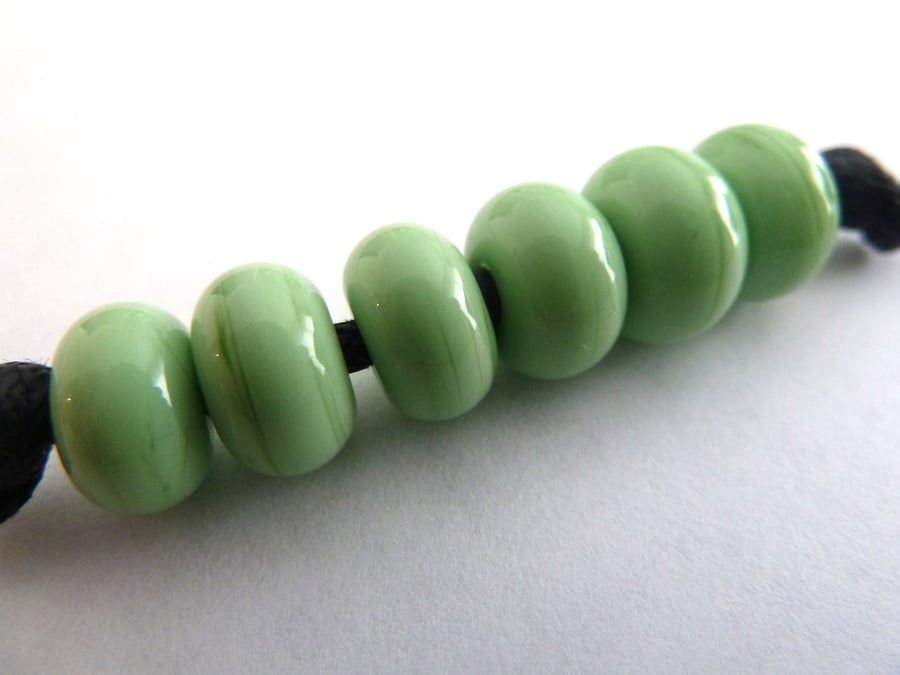 green spacer beads