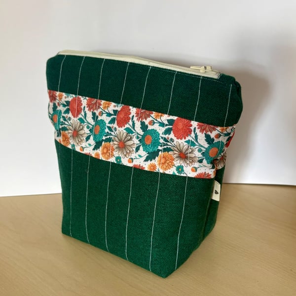 Oranges Flowers Quilted Zip Pouch in Pinstripe Forest Green