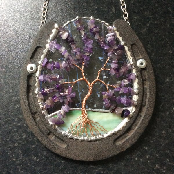 Horseshoe with amethyst tree of life (0620)