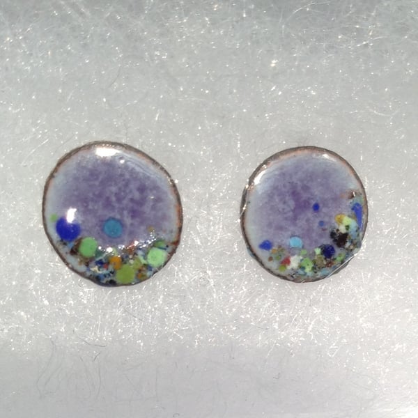 Round stud earrings - 9mm - Enamelled with sterling silver post