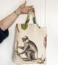 Tote bag, shopping bag, with an adorable monkey design - Image 1