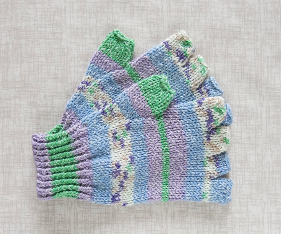 Fingers Free Gloves. Lavender. 