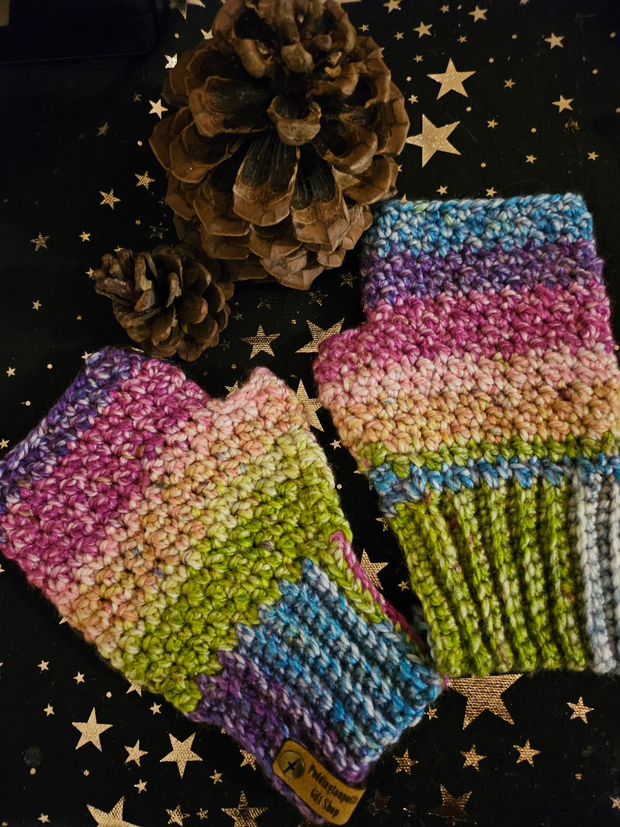 Oddly Stripey Fingerless Mittens
