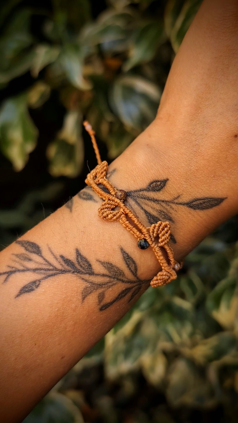 Autumn leaf bracelet set with Pietersite in light brown