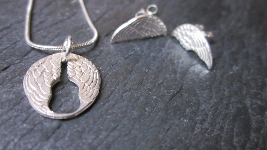 Lisbee Stainton 'Wings' Sterling Silver SMALL pendant necklace