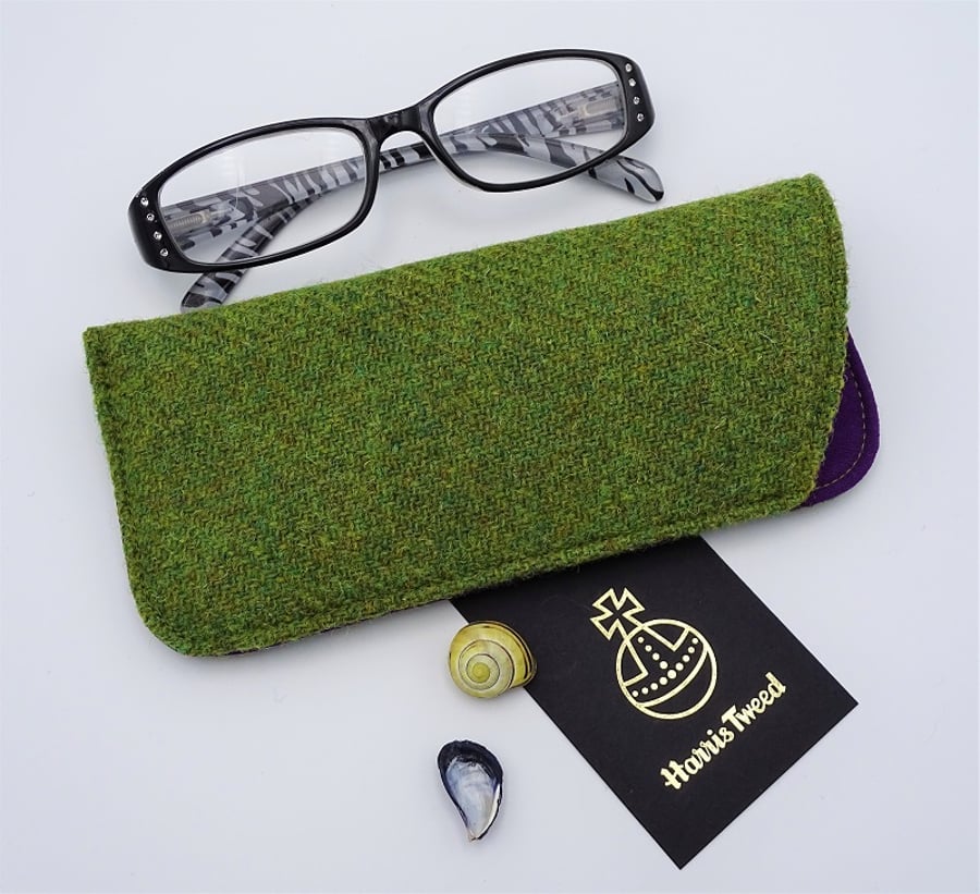Harris Tweed eyeglasses case in bright moss green