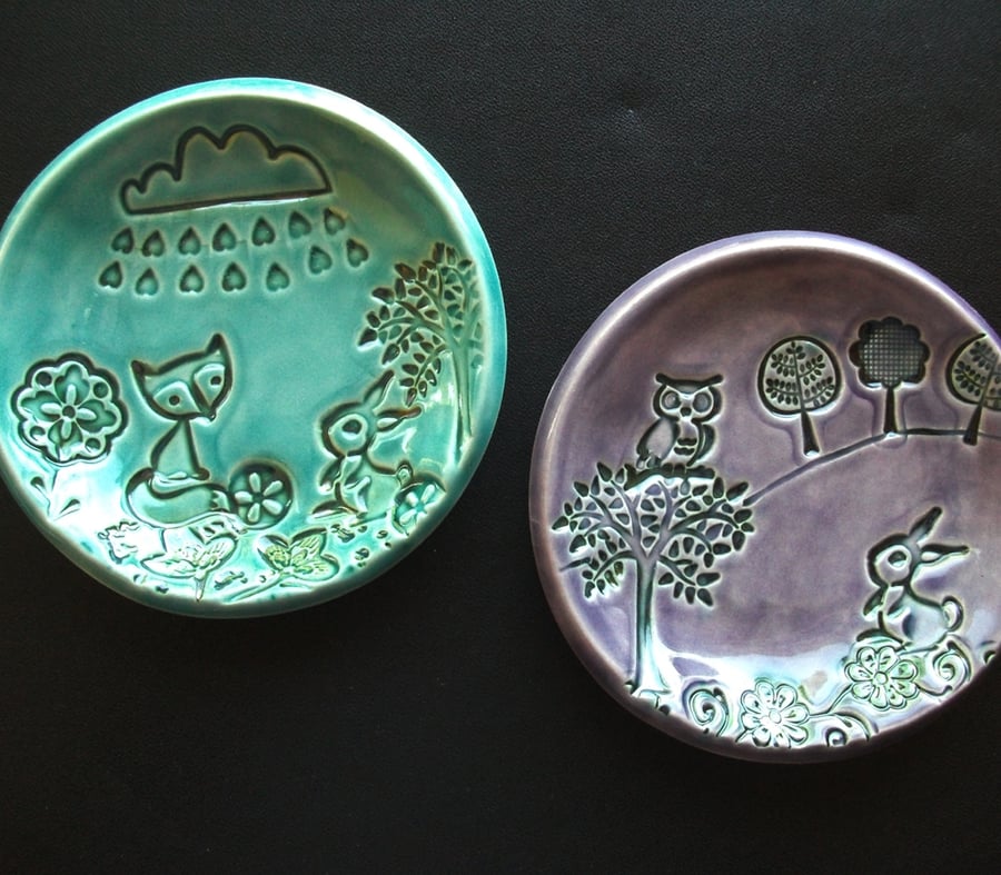 Set of two little ceramic woodland dishes