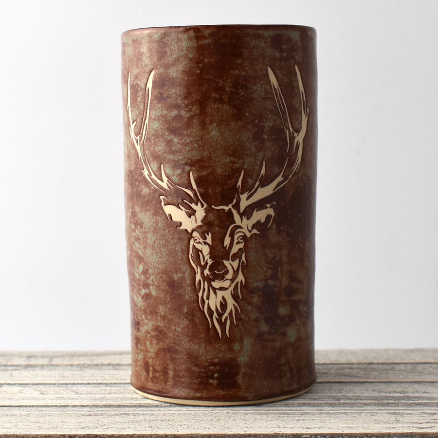 A285 Stag vase (Free UK postage)