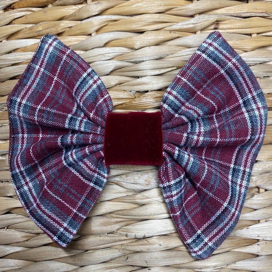 Image of Fan Dog Bow Design with Velvet center