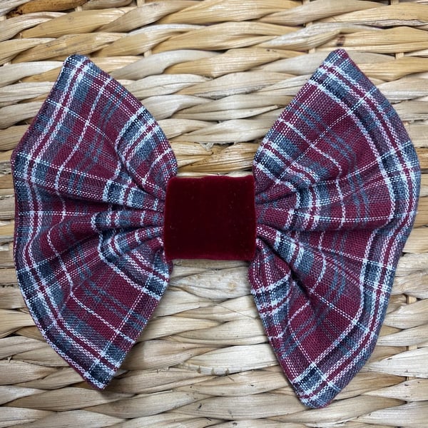 Fan Dog Bow Design with Velvet center
