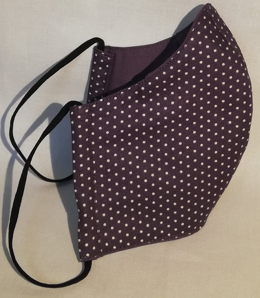 Face mask reusable triple layer 100% cotton Purple with small cream spots