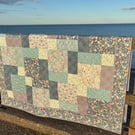 Ocean Pearls Double Bed Quilt