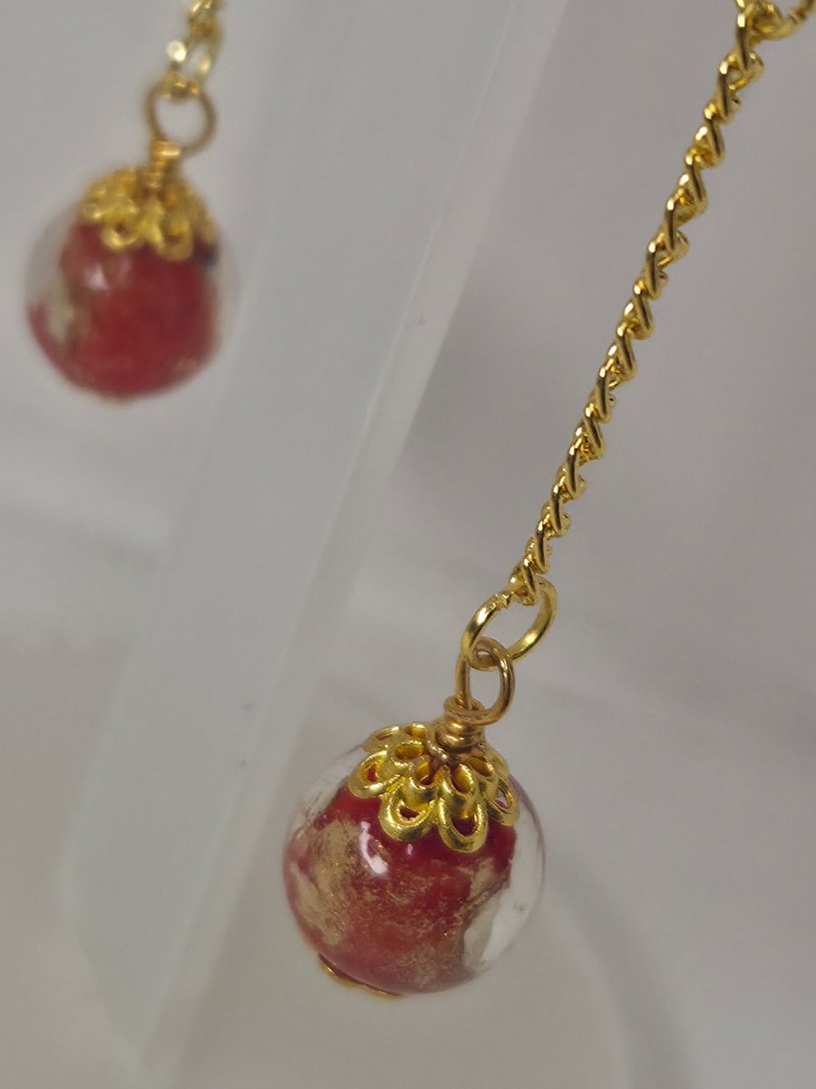 Gold coloured chain drop Red and Gold-toned earrings 
