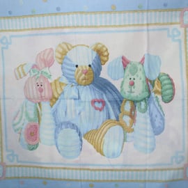  Blue-teddy-and-Bunny-and-Doggy-friends-cot-quilt