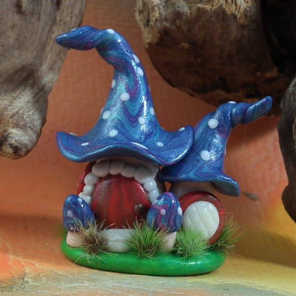 Tiny Wildwood Spryte House OOAK Sculpt by Ann Galvin