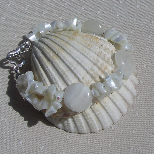 Cream Bowenite & White Mother of Pearl Gemstone Bracelet "Magnolia" - SALE PRICE