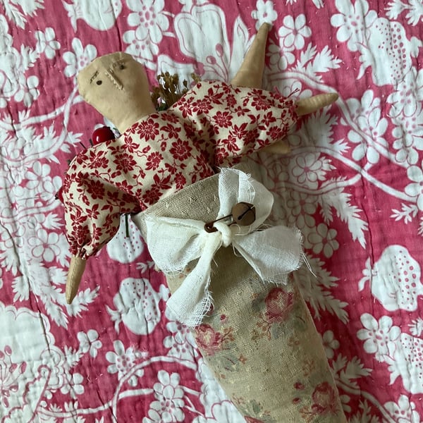 Primitive Stocking Decoration