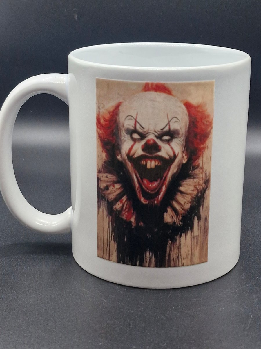 New Pennywise Mug It Movie Scary Clown Horror Movie Fan Art Painting Style
