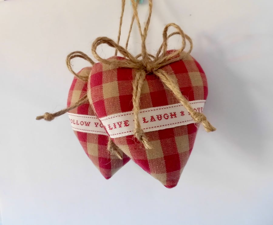 Pair hanging hearts Laura Ashley raspberry check with kind words