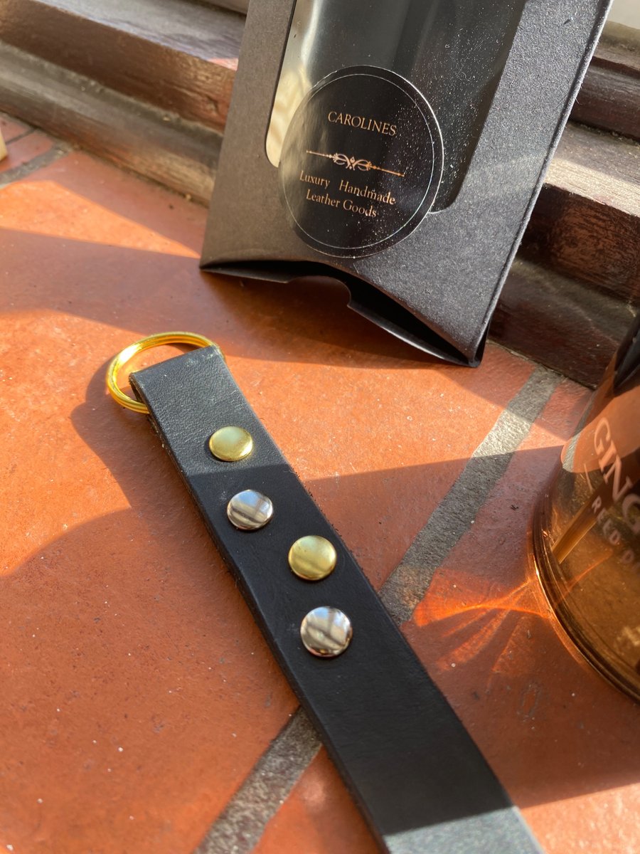 Keyring Black leather and gold and silver metal studs