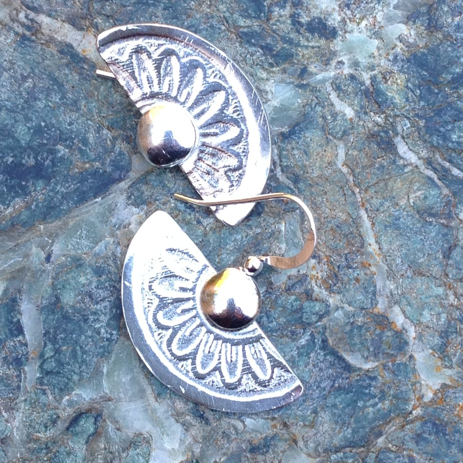 Daisy and Dome silver earrings