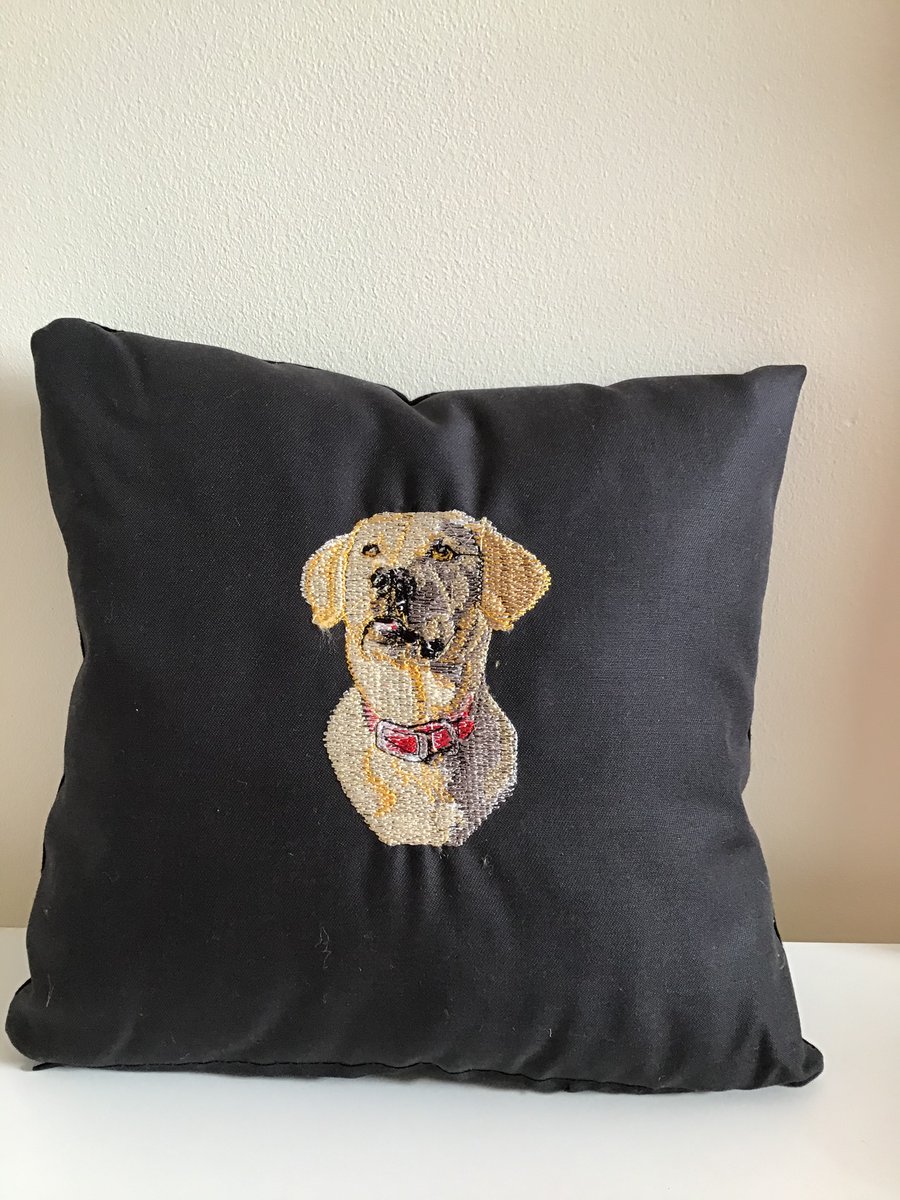 Labrador embroidered cushion 
