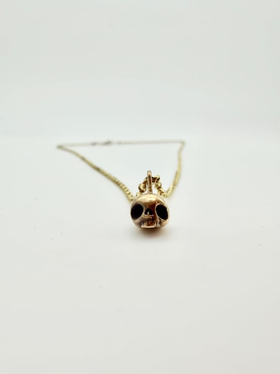 Ligeia. 9ct Gold Skull Pendant Necklace, Hallmarked