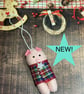 Felt pigs in blankets Christmas decorations - Image 2