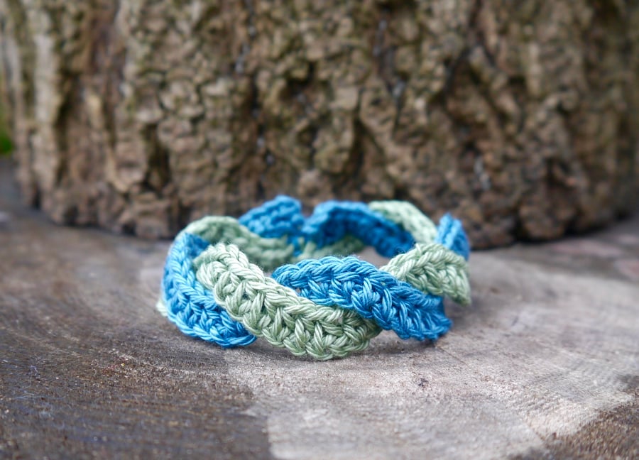 Crochet Bracelet Green and Turquoise