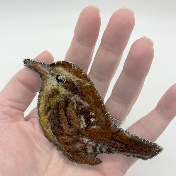 Jenny Wren hand felted accessory 