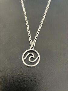 sea wave pendant necklace silver plated 18" curb chain