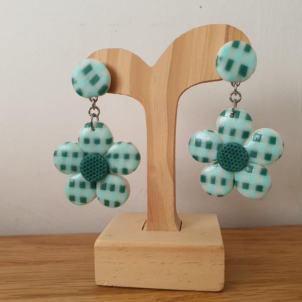 Stud and Drop Retro Flower Gingham Effect Earrings