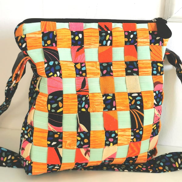 Woven Fabric Shoulder Bag Dual Fronted