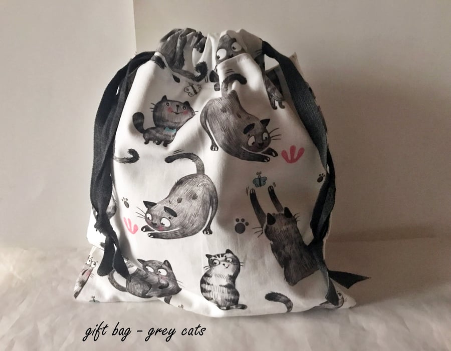 Grey Cat Drawstring Gift Bag, Eco Friendly Reusable Fabric Bag