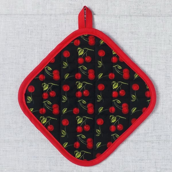 Pot holder, pan holder, quilted, red cherries