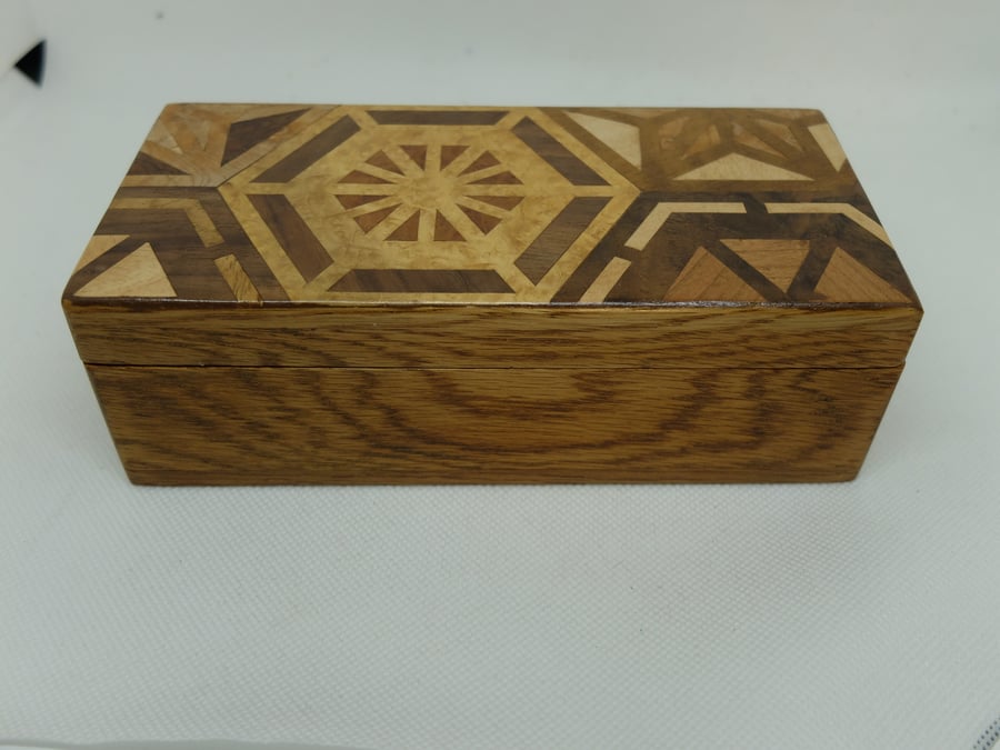 Vintage oak box renovated with a hand veneered lid.