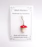 Tiny Glass Mushroom Stitch Marker - Image 5