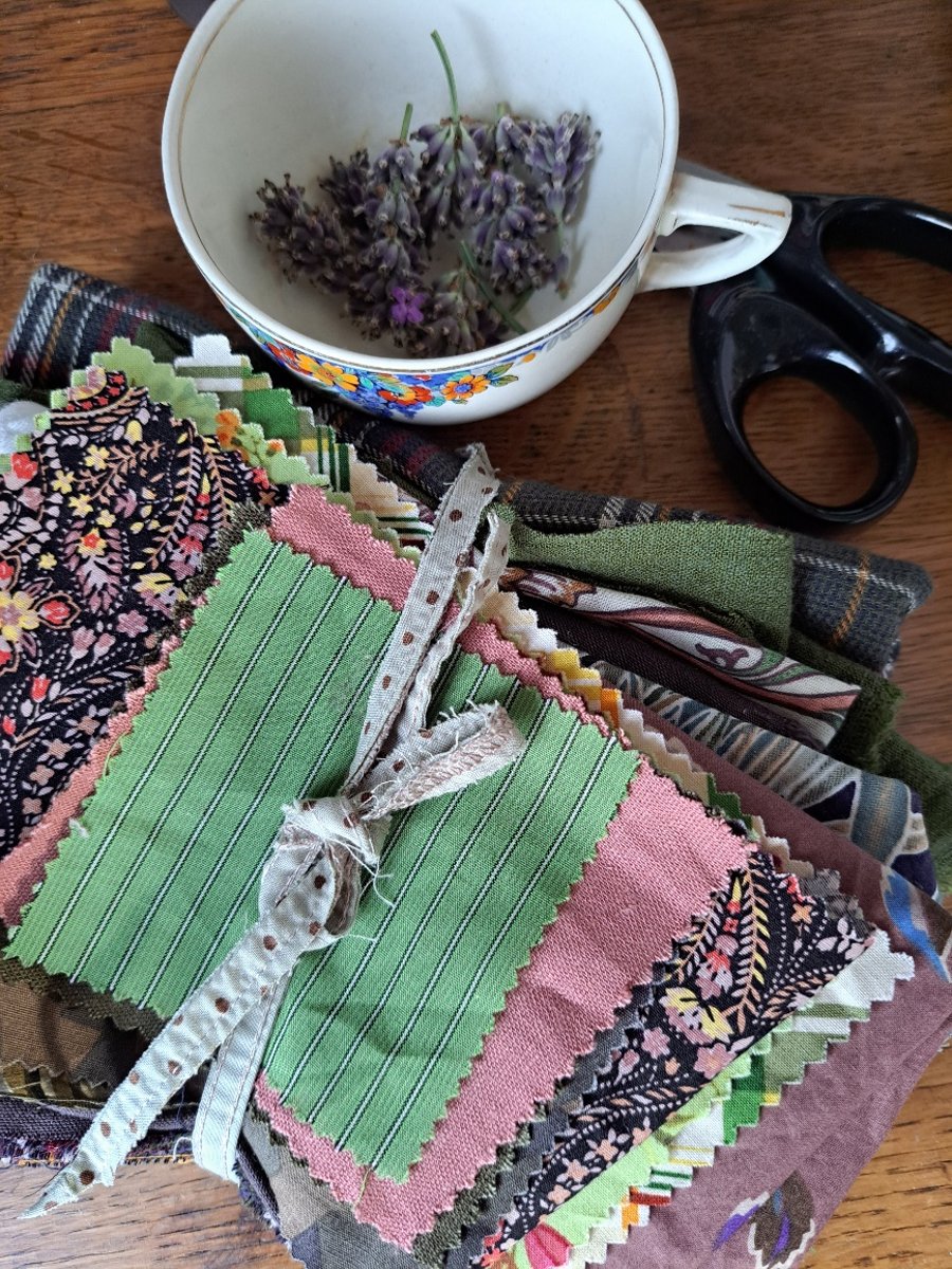 Earth tones fabric bundle