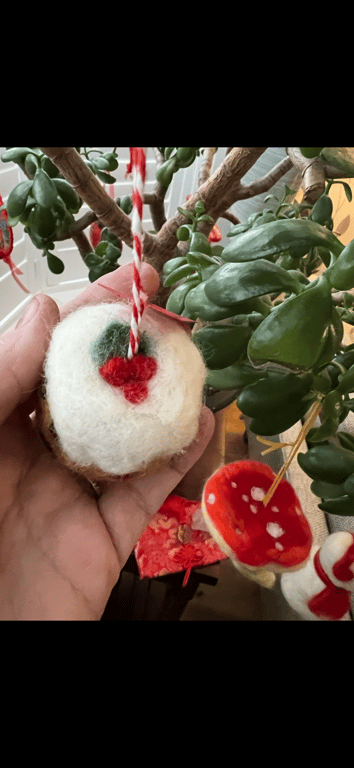 Needle felted Christmas pudding