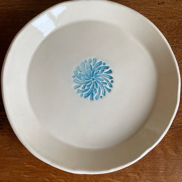 Perfectly Imperfect - Ceramic plate with aqua-blue mandala 