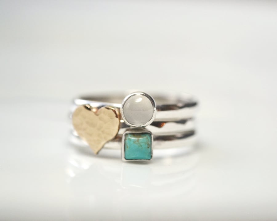 Stacking rings with 9ct gold heart