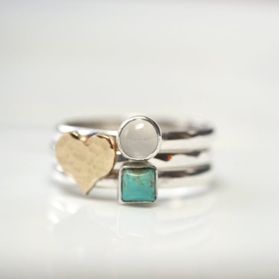 Stacking rings with 9ct gold heart