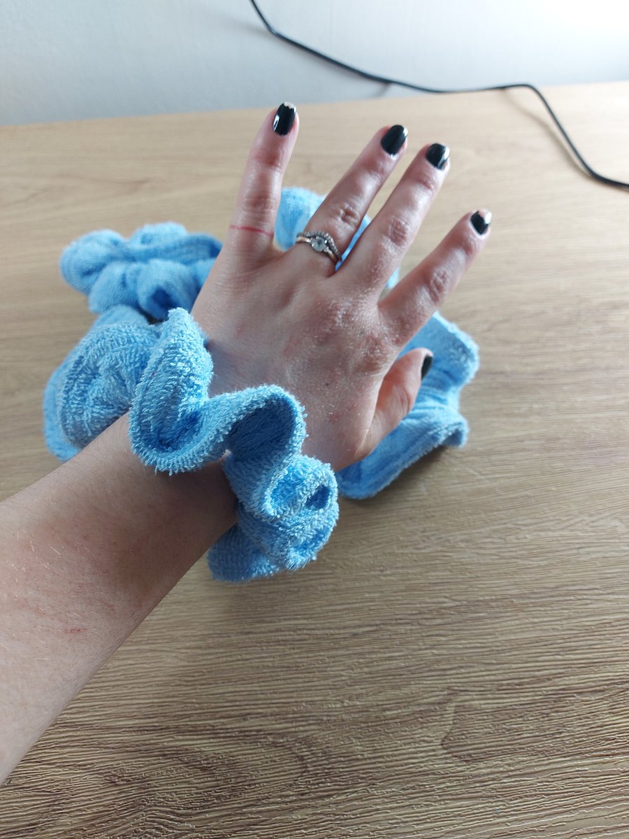 Towel hair scrunchie 