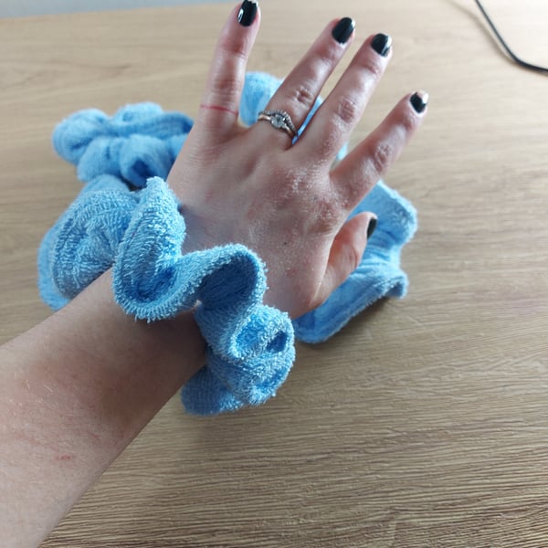 Towel hair scrunchie 