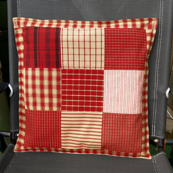 Homespun Cushion Cover - Reds