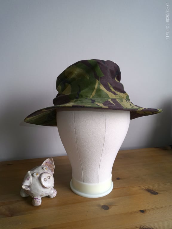 Camo fabric bucket hat, camo print sun hat