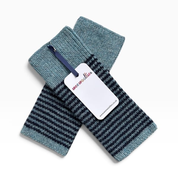 Wrist warmers 
