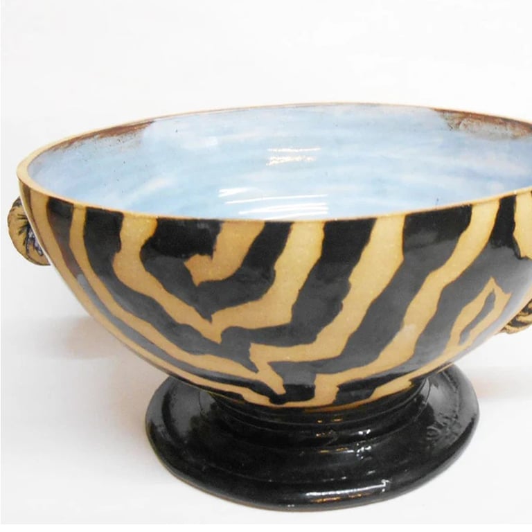 Bowl Gorgeous Stemmed Bowl Ceramic Cake stand.