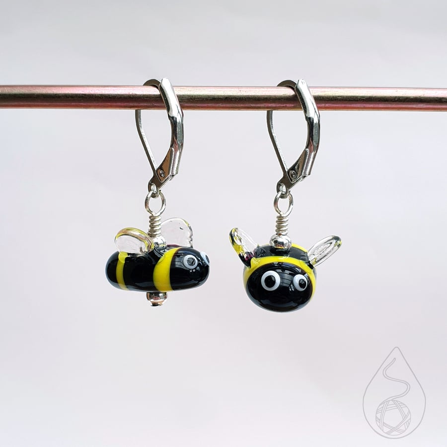 Tiny Glass Bumble Bee Stitch Marker