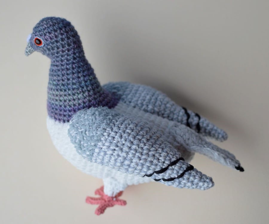 Crochet Pigeon-grey wings